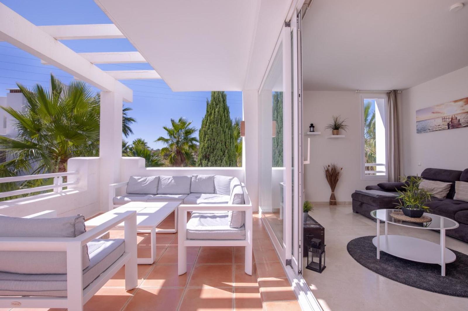 Alcazaba Lagoon Estepona Golfアパートメント エクステリア 写真