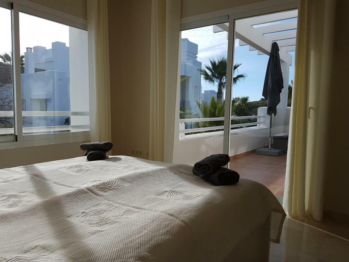 Alcazaba Lagoon Estepona Golfアパートメント エクステリア 写真