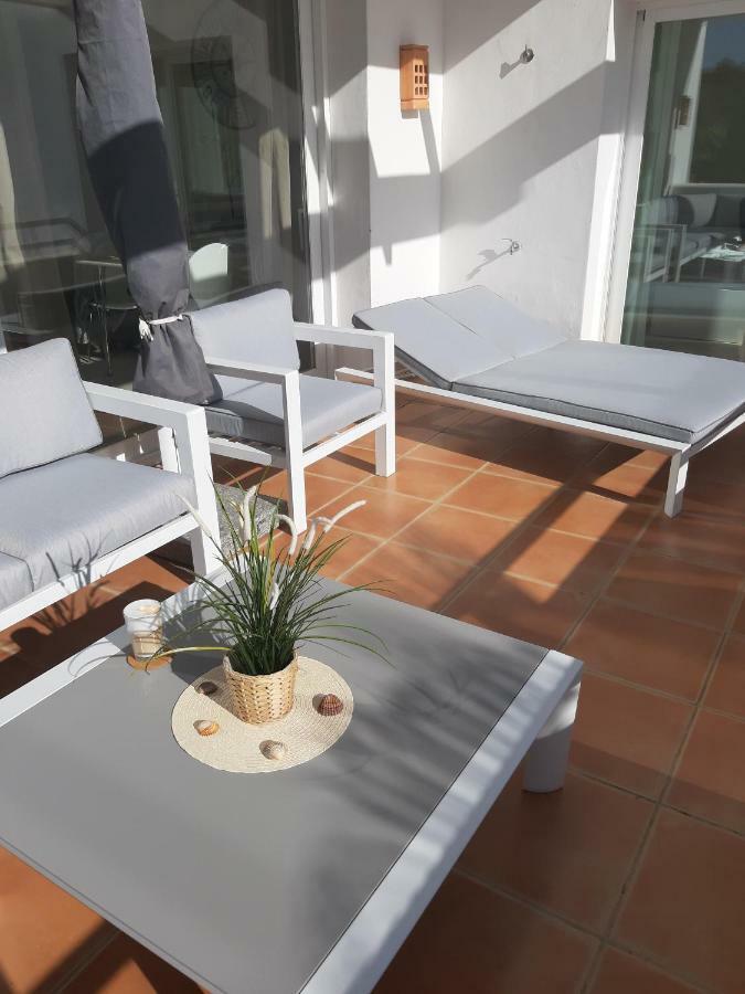 Alcazaba Lagoon Estepona Golfアパートメント エクステリア 写真